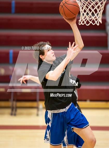 Thumbnail 1 in Brockport @ Mendon photogallery.