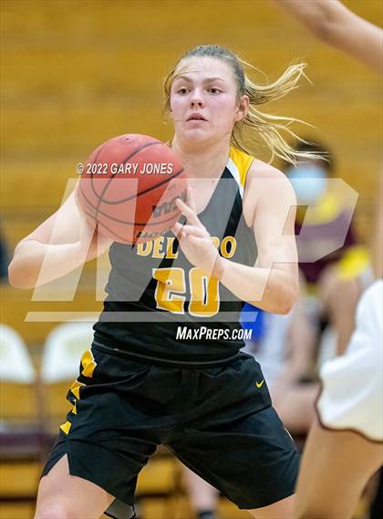 Thumbnail 3 in Del Oro @ Whitney photogallery.
