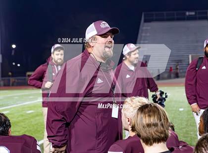 Thumbnail 3 in Bellville vs. Silsbee (UIL 4A -II Football Area Playoff) photogallery.