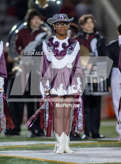 Thumbnail 2 in Bellville vs. Silsbee (UIL 4A -II Football Area Playoff) photogallery.