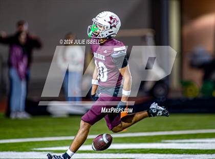 Thumbnail 1 in Bellville vs. Silsbee (UIL 4A -II Football Area Playoff) photogallery.
