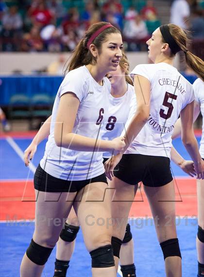 Thumbnail 1 in Cheyenne Mountain vs. Valor Christian (CHSAA 4A Pool 3) photogallery.