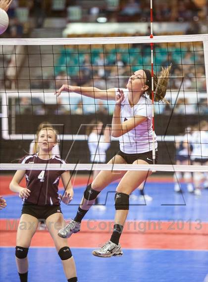 Thumbnail 3 in Cheyenne Mountain vs. Valor Christian (CHSAA 4A Pool 3) photogallery.