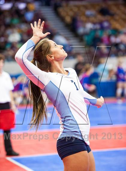 Thumbnail 2 in Cheyenne Mountain vs. Valor Christian (CHSAA 4A Pool 3) photogallery.