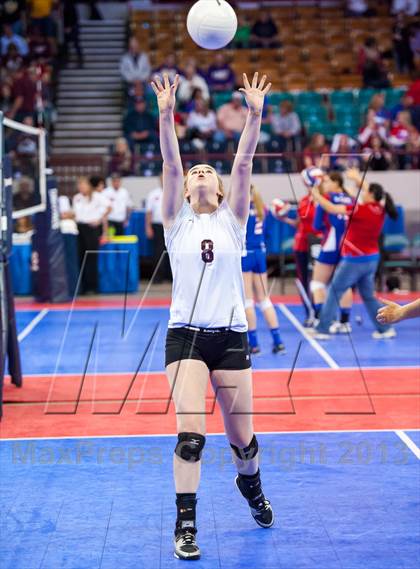 Thumbnail 3 in Cheyenne Mountain vs. Valor Christian (CHSAA 4A Pool 3) photogallery.
