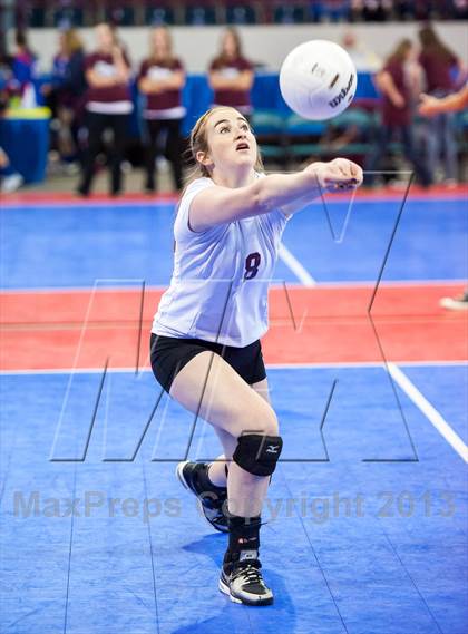 Thumbnail 1 in Cheyenne Mountain vs. Valor Christian (CHSAA 4A Pool 3) photogallery.