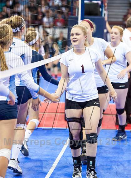 Thumbnail 2 in Cheyenne Mountain vs. Valor Christian (CHSAA 4A Pool 3) photogallery.