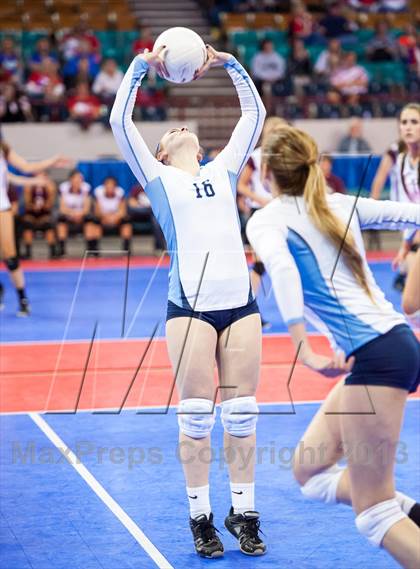 Thumbnail 1 in Cheyenne Mountain vs. Valor Christian (CHSAA 4A Pool 3) photogallery.