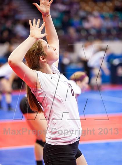 Thumbnail 2 in Cheyenne Mountain vs. Valor Christian (CHSAA 4A Pool 3) photogallery.