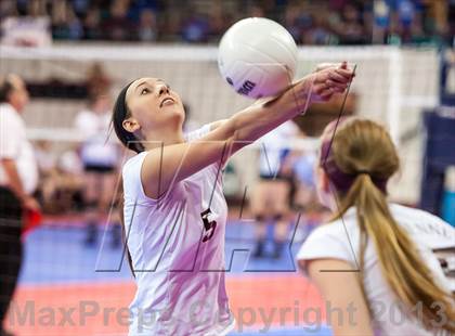 Thumbnail 2 in Cheyenne Mountain vs. Valor Christian (CHSAA 4A Pool 3) photogallery.