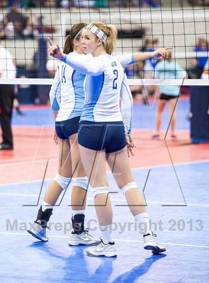 Thumbnail 3 in Cheyenne Mountain vs. Valor Christian (CHSAA 4A Pool 3) photogallery.