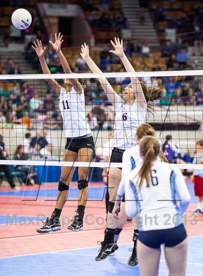 Thumbnail 3 in Cheyenne Mountain vs. Valor Christian (CHSAA 4A Pool 3) photogallery.