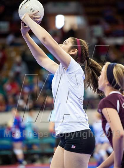 Thumbnail 2 in Cheyenne Mountain vs. Valor Christian (CHSAA 4A Pool 3) photogallery.