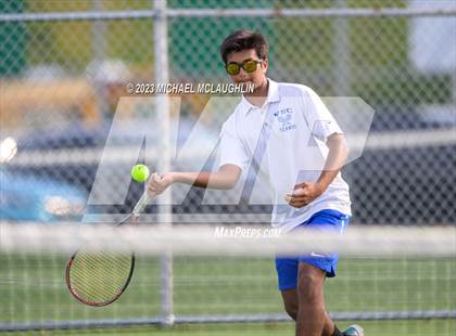 Thumbnail 2 in Valley Stream Central @ Mepham photogallery.