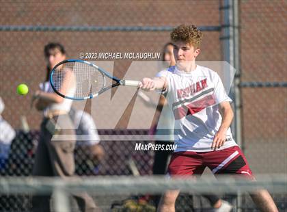 Thumbnail 1 in Valley Stream Central @ Mepham photogallery.