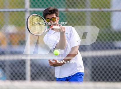 Thumbnail 3 in Valley Stream Central @ Mepham photogallery.