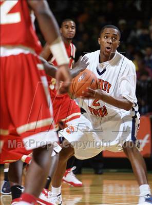 Thumbnail 2 in Whitney Young vs Helen Cox (Prime Time  Shootout) photogallery.