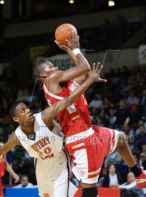 Thumbnail 2 in Whitney Young vs Helen Cox (Prime Time  Shootout) photogallery.