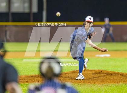 Thumbnail 1 in Hardin-Jefferson @ Tarkington photogallery.