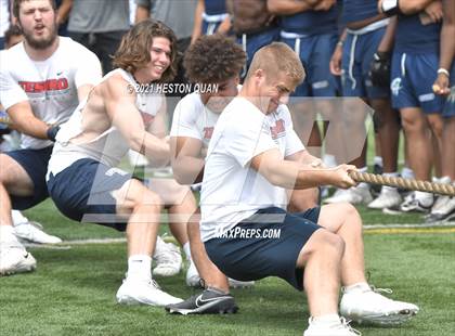 Thumbnail 3 in Huntington Beach Tournament - Lineman Challenge photogallery.