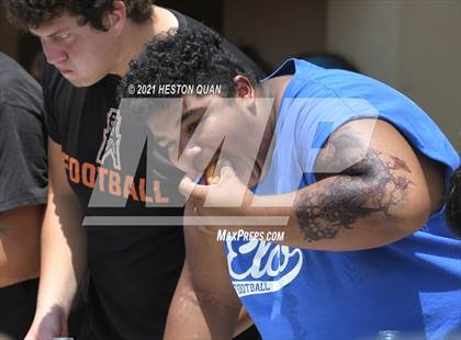 Thumbnail 2 in Huntington Beach Tournament - Lineman Challenge photogallery.