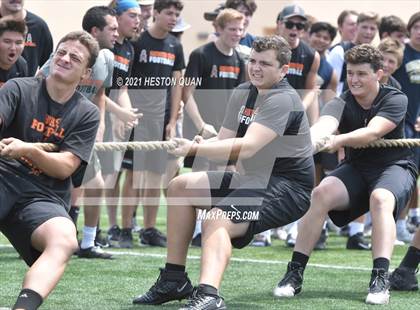 Thumbnail 2 in Huntington Beach Tournament - Lineman Challenge photogallery.