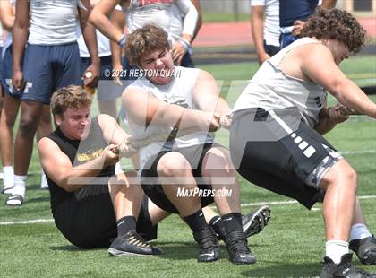 Thumbnail 3 in Huntington Beach Tournament - Lineman Challenge photogallery.