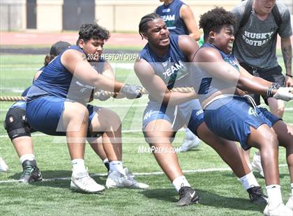 Thumbnail 2 in Huntington Beach Tournament - Lineman Challenge photogallery.