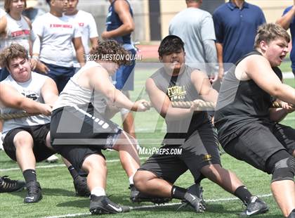 Thumbnail 1 in Huntington Beach Tournament - Lineman Challenge photogallery.