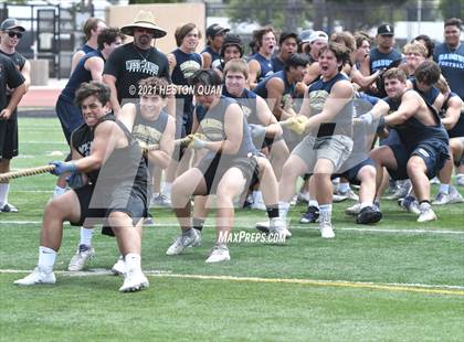 Thumbnail 3 in Huntington Beach Tournament - Lineman Challenge photogallery.