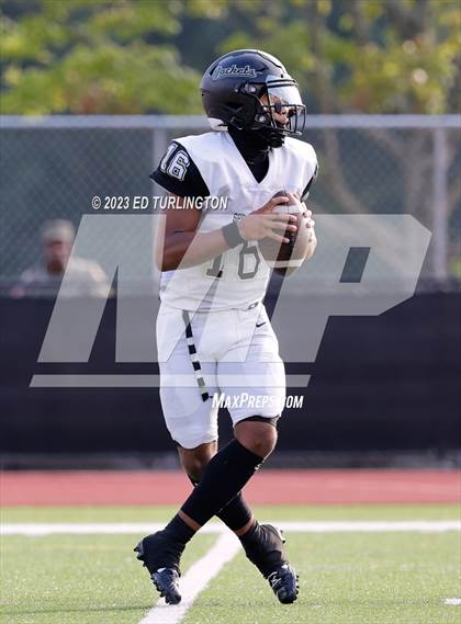 Thumbnail 3 in Sprayberry @ Lassiter photogallery.