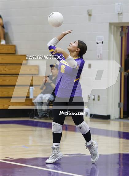 Thumbnail 2 in JV: Hillsborough @ Lennard photogallery.