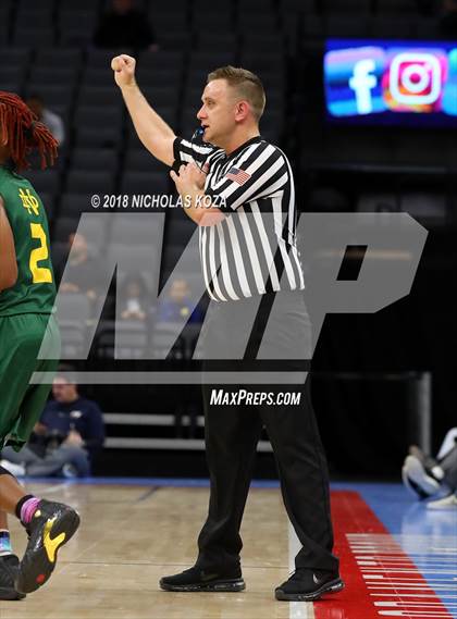 Thumbnail 2 in Notre Dame vs. Pleasant Valley (CIF State D3 Finals) photogallery.