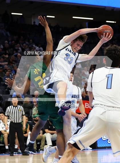 Thumbnail 3 in Notre Dame vs. Pleasant Valley (CIF State D3 Finals) photogallery.