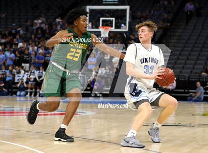 Thumbnail 3 in Notre Dame vs. Pleasant Valley (CIF State D3 Finals) photogallery.