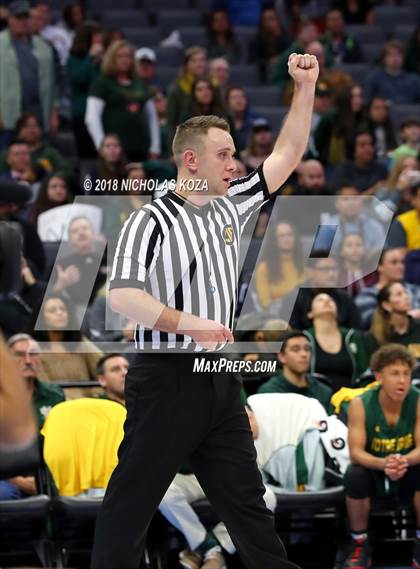 Thumbnail 2 in Notre Dame vs. Pleasant Valley (CIF State D3 Finals) photogallery.