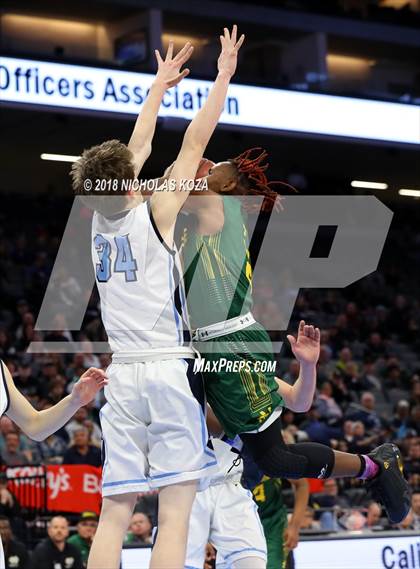 Thumbnail 2 in Notre Dame vs. Pleasant Valley (CIF State D3 Finals) photogallery.
