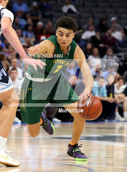 Thumbnail 1 in Notre Dame vs. Pleasant Valley (CIF State D3 Finals) photogallery.