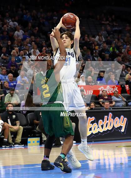 Thumbnail 3 in Notre Dame vs. Pleasant Valley (CIF State D3 Finals) photogallery.