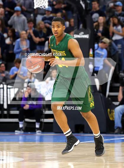 Thumbnail 1 in Notre Dame vs. Pleasant Valley (CIF State D3 Finals) photogallery.