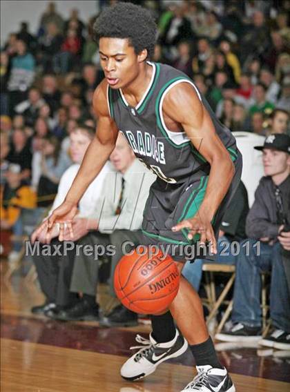 Thumbnail 1 in Foothill vs. Paradise (CIF NS D3 Final) photogallery.