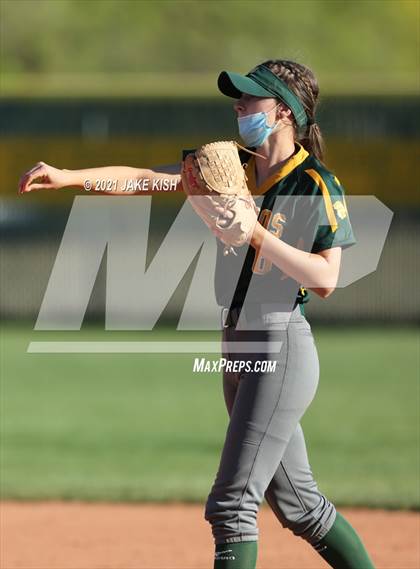 Thumbnail 3 in Salpointe Catholic @ Canyon del Oro photogallery.