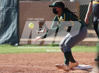 Thumbnail 3 in Salpointe Catholic @ Canyon del Oro photogallery.