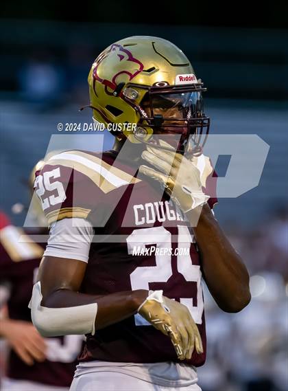 Thumbnail 2 in Woodson @ Oakton photogallery.