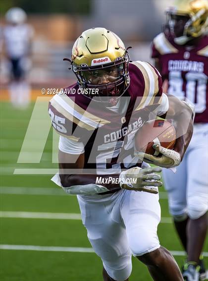 Thumbnail 3 in Woodson @ Oakton photogallery.
