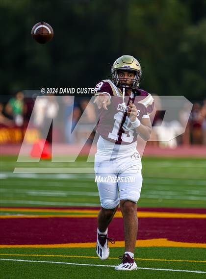 Thumbnail 1 in Woodson @ Oakton photogallery.
