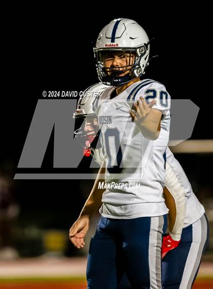 Thumbnail 3 in Woodson @ Oakton photogallery.