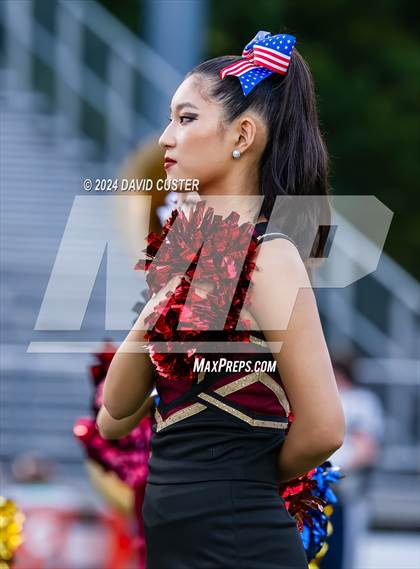Thumbnail 2 in Woodson @ Oakton photogallery.