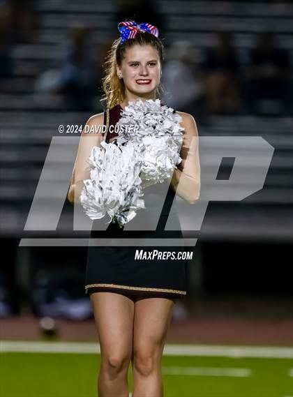 Thumbnail 2 in Woodson @ Oakton photogallery.