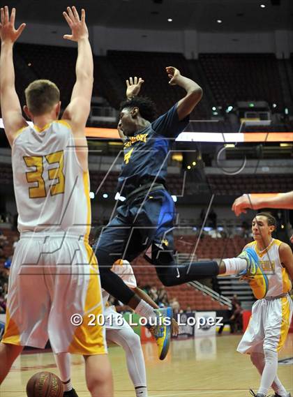 Thumbnail 2 in Santa Monica vs. Temecula Valley (CIF SS 1A Final) photogallery.